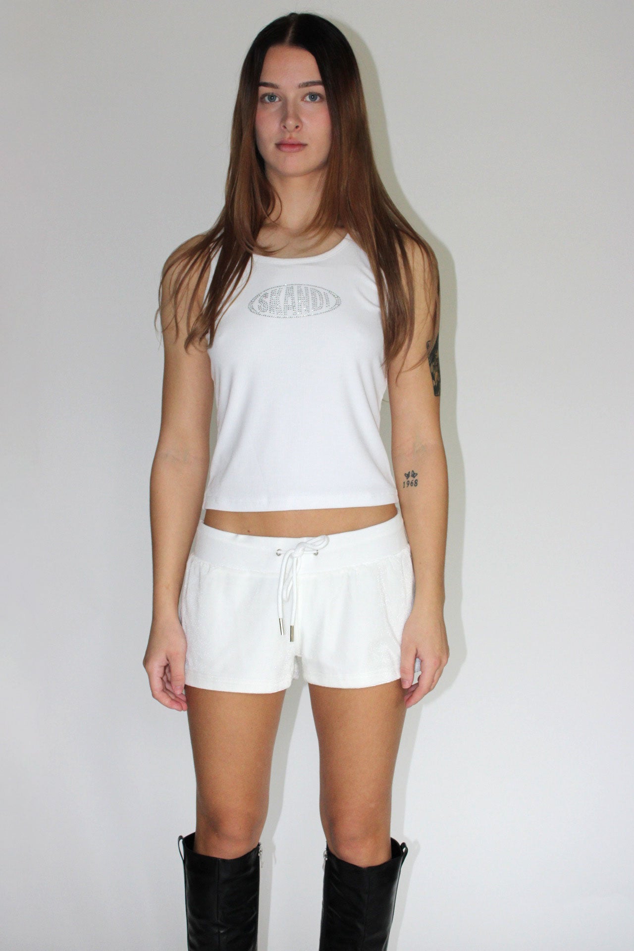 FREJA SHORT